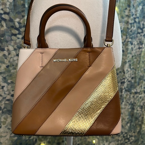 Michael Kors Handbags - NWOT Michael Kors Leather Adele Crossbody/Handbag